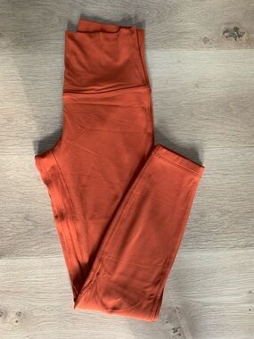 High waisted Lululemon Align leggings 25”
